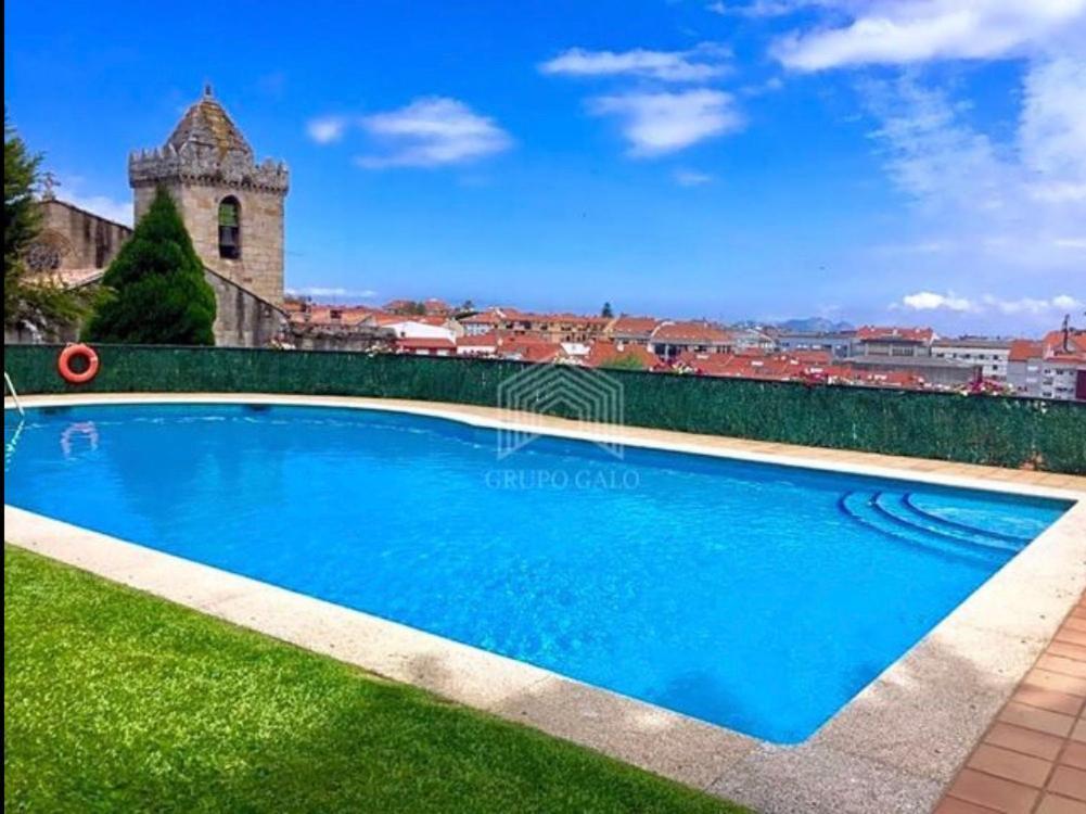 Estudio Impresionantes Vistas Con Terraza Y Piscina بايونا المظهر الخارجي الصورة